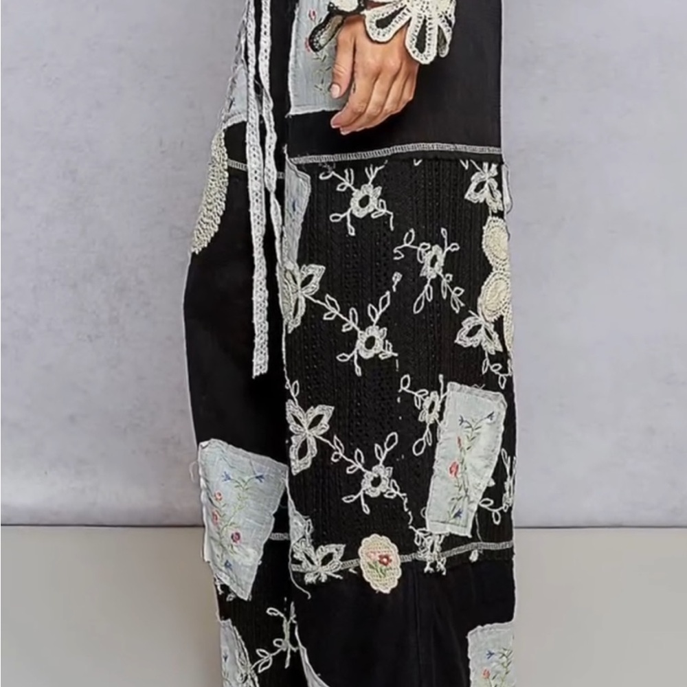 POL Black Wide Leg Pants with Intricate Cream Accents - Picture 5 of 5